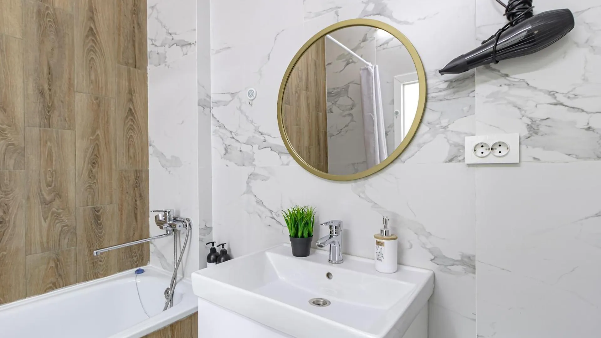 Apart Astana 152, Sat City Возле Хан-Шатыра Apartment
