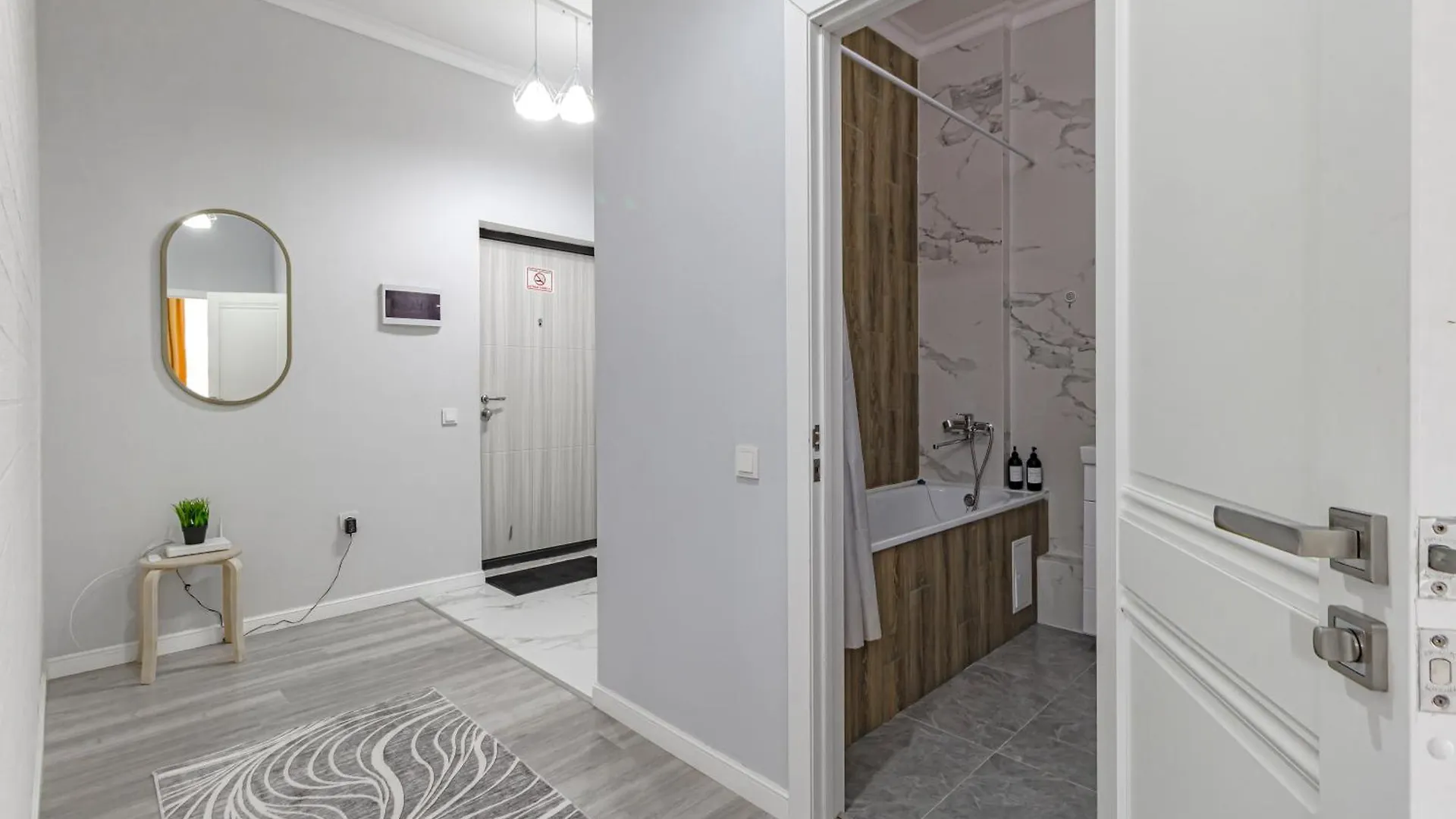 Apart Astana 152, Sat City Возле Хан-Шатыра Apartment